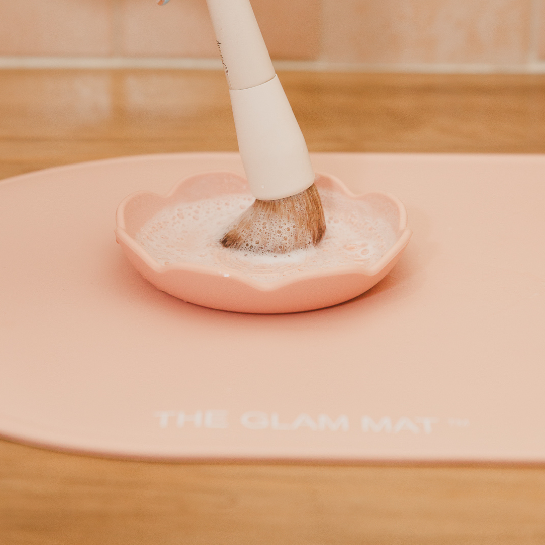 The Glam Brush Pad