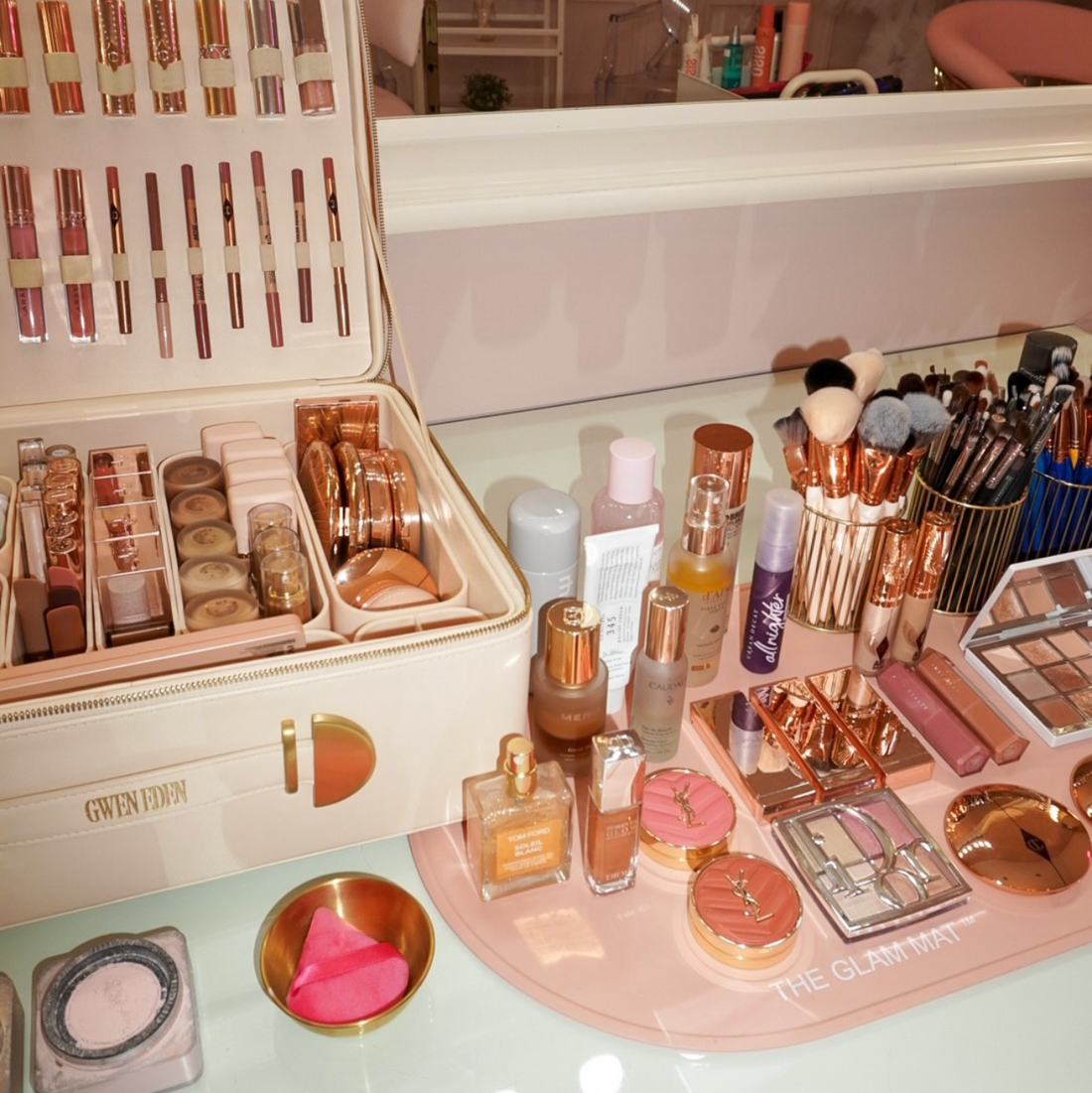 The Glam Mat